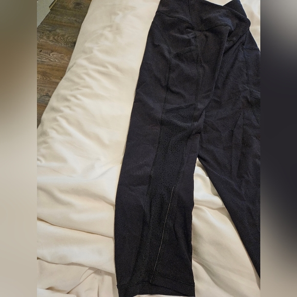 Lululemon leggings - Picture 2 of 4